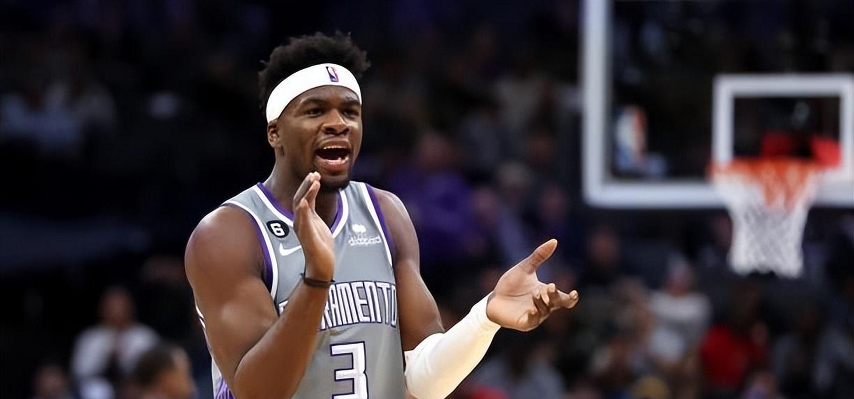 包含清晨萨克拉门托国王调整名单以备NBA季后赛,调整名单环节打磨,信心回归,高层口径保持一致的词条 包含清晨萨克拉门托国王调整名单以备NBA季后赛,调整名单环节打磨,信心回归,高层口径保持一致的词条