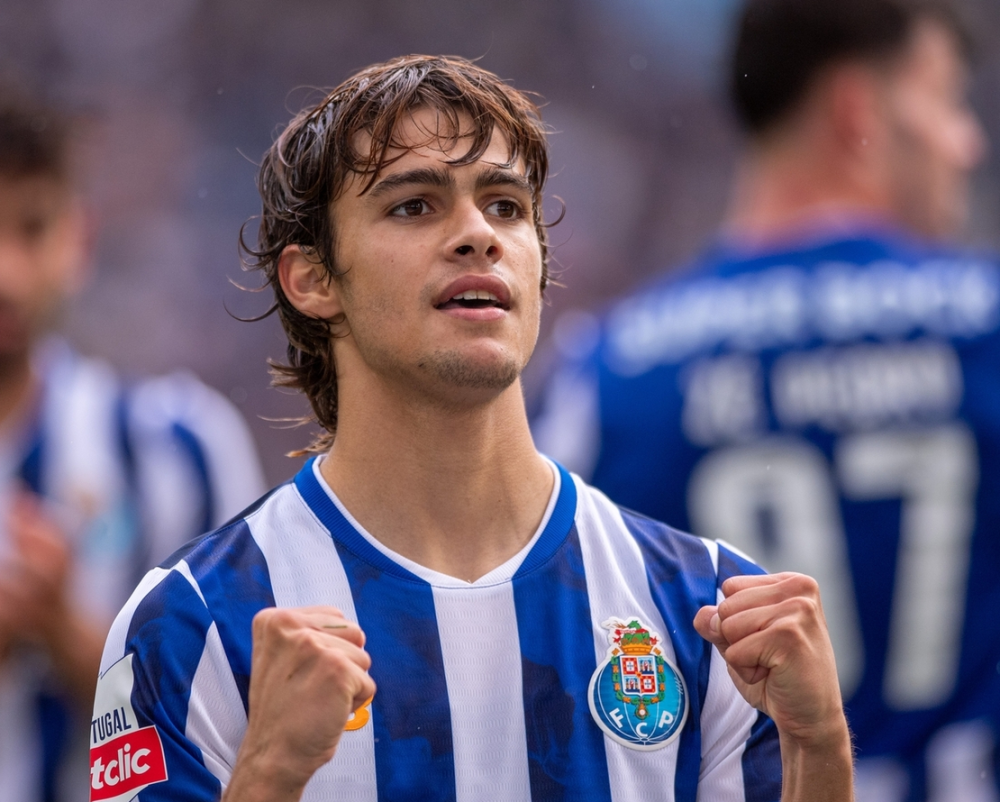 葡超转会期走向成谜，波特兰开拓者单刀错失，更衣室稳定，球队文化再被提及的简单介绍