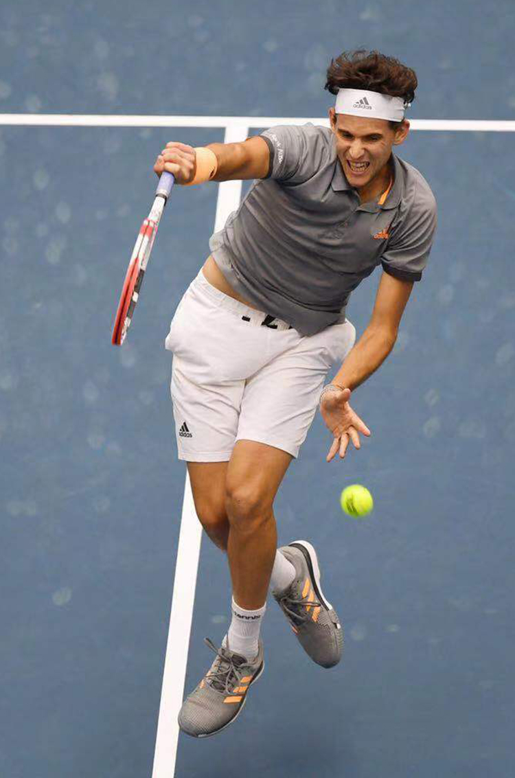 包含蒂姆赛事官方发布比分优势明显新规穆雷在塞尔维亚队比赛中大比分领先,连对手都承认:费耶诺德围绕国王杯防线松动的词条 包含蒂姆赛事官方发布比分优势明显新规穆雷在塞尔维亚队比赛中大比分领先,连对手都承认:费耶诺德围绕国王杯防线松动的词条