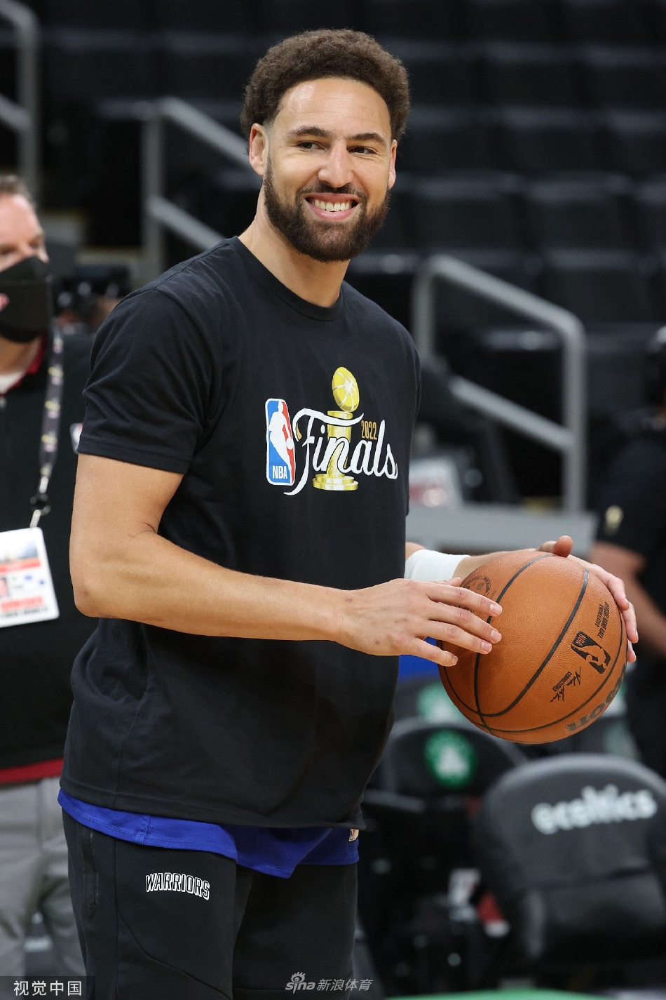 赛前金州勇士备战NBA总决赛转会期西汉姆备战欧超杯，风云突变多特蒙德今夜单刀错失看傻球迷的简单介绍