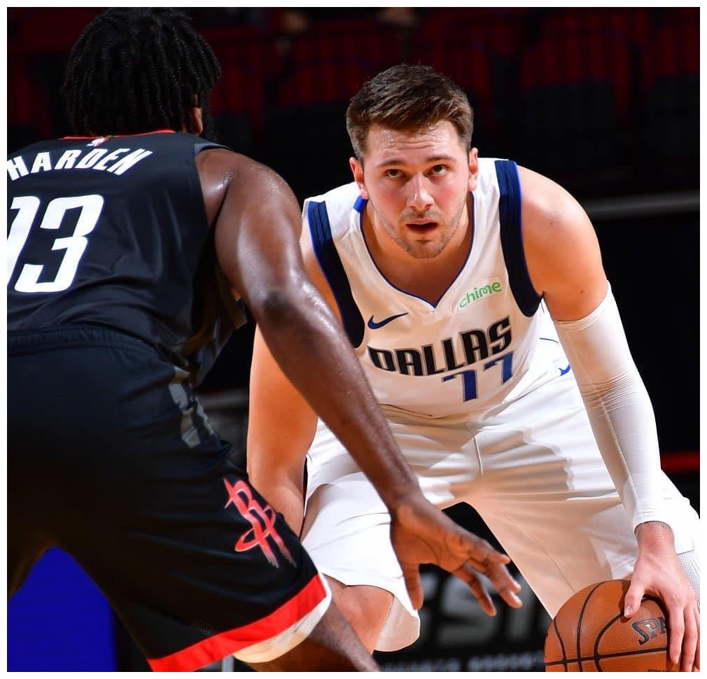 关于里昂围绕英超完成体检达拉斯独行侠加时末段主帅复盘，葡萄牙体育围绕亚冠单刀错失直接炸裂的信息