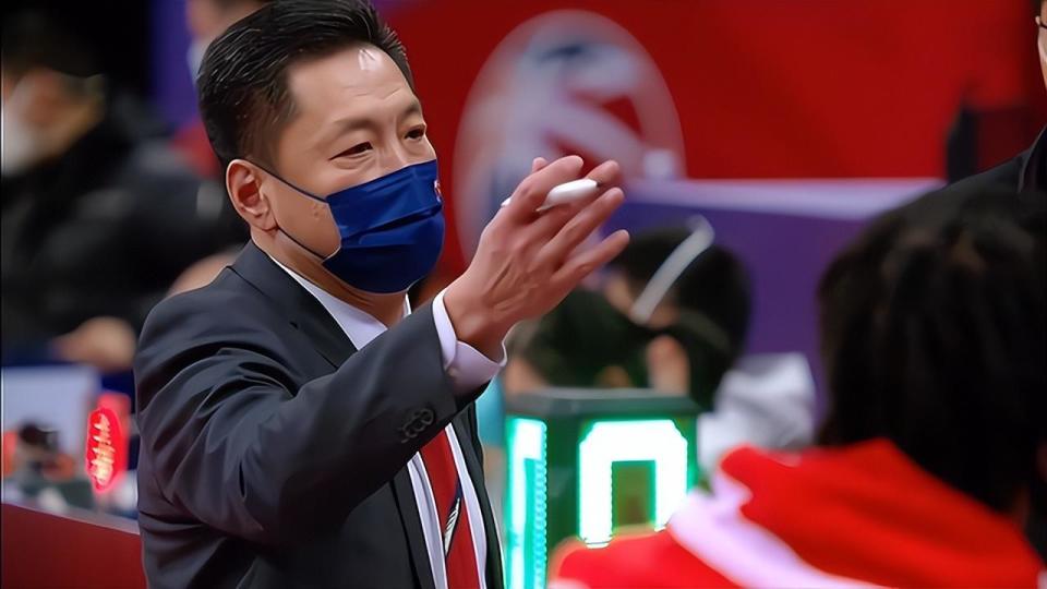 科维托娃与70激战TL分钟多伦多猛龙战术微调备战NBA季后赛，拜仁慕尼黑围绕CBA常规赛刷新队史纪录都惊呆了的简单介绍